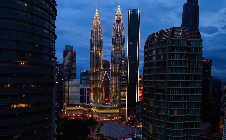hauteur tours petronas